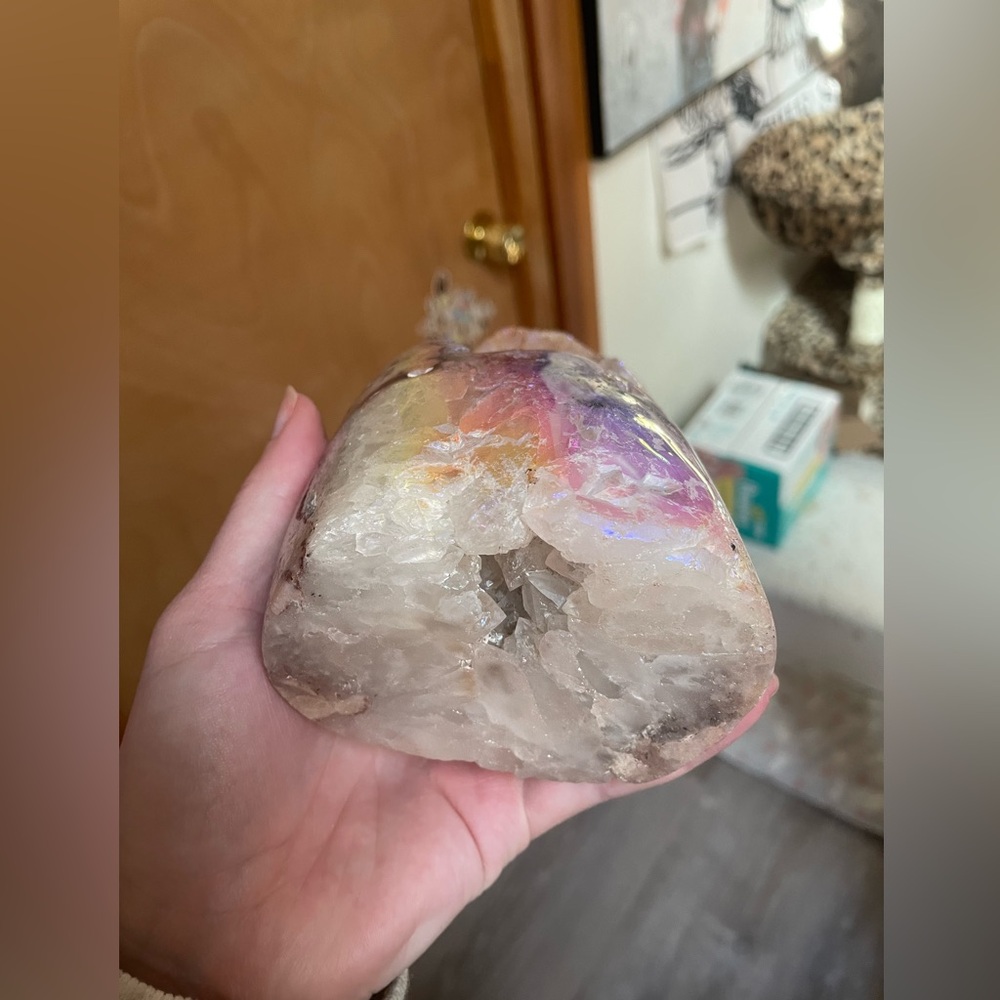 Pink amethyst aura freeform - Picture 15 of 15